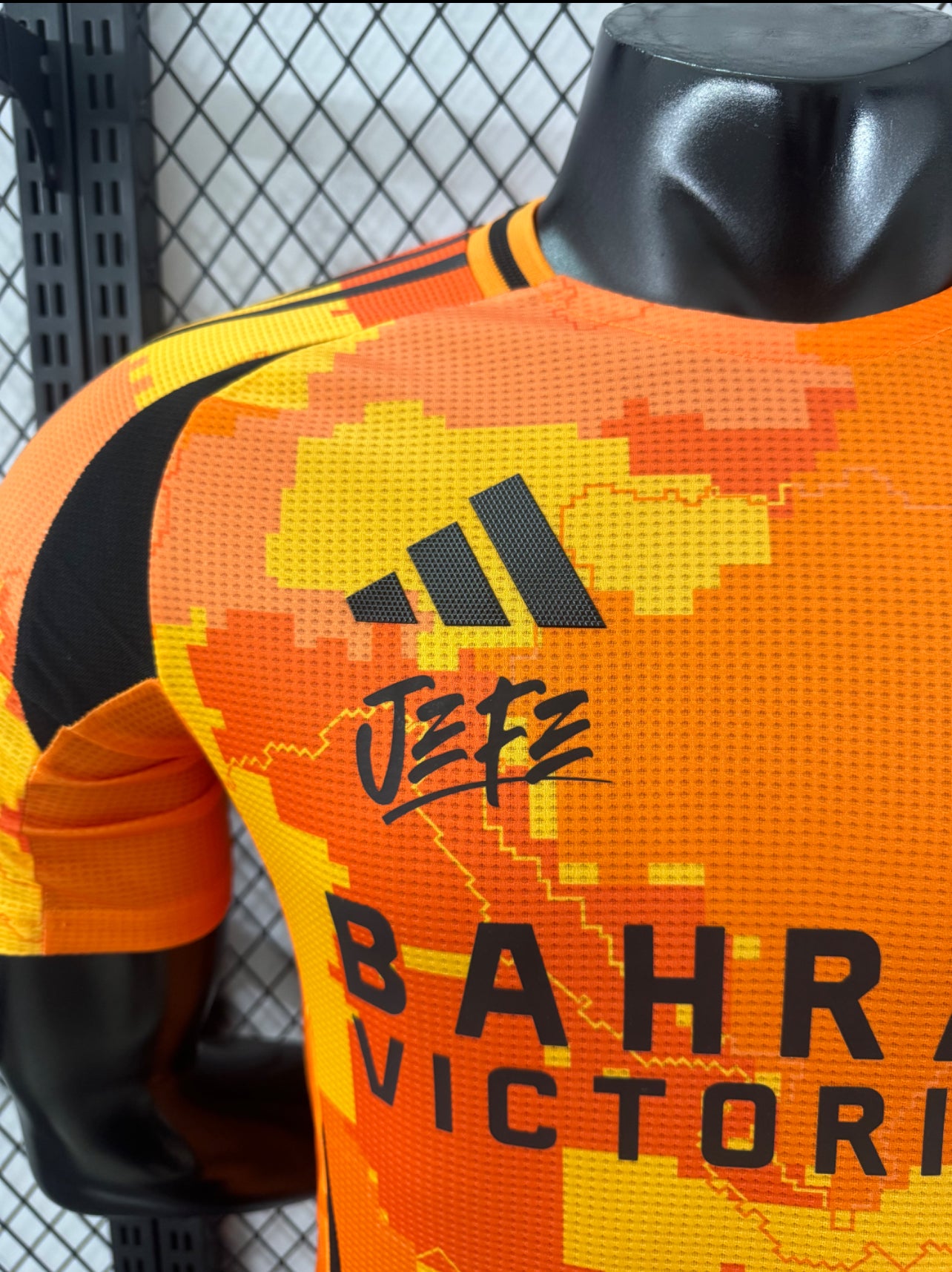 Maillot Paris FC edition 2025/2026